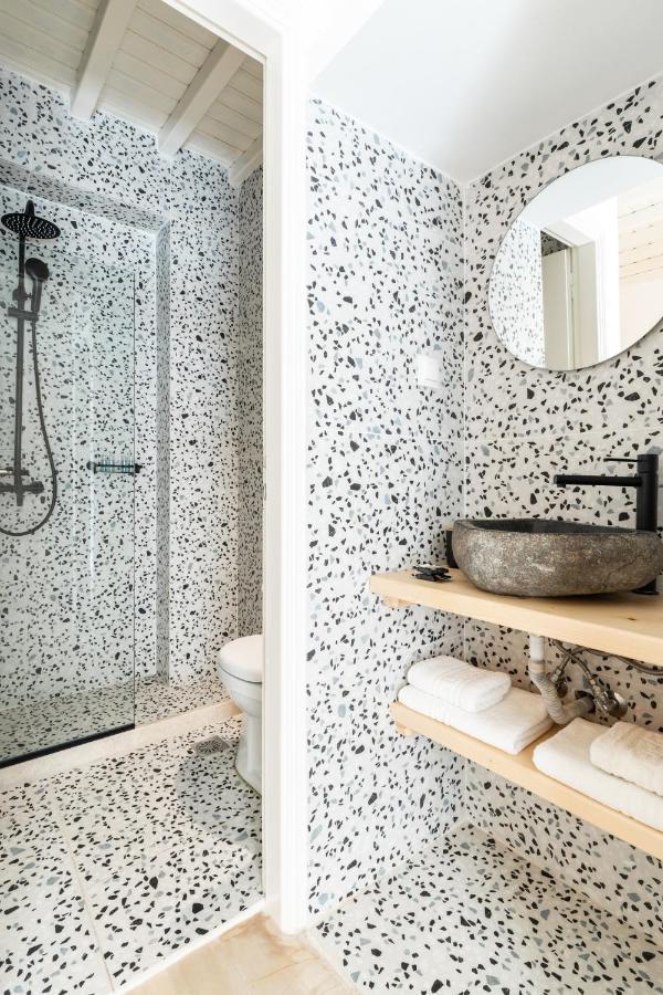 Haka Suites Mykonos Town エクステリア 写真